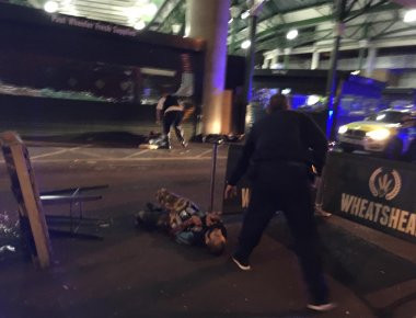 Πρόσβαση στα τούνελ κάτω από τη Βουλή είχε ο «μακελάρης με τη φανέλα της Άρσεναλ» (φωτό) 